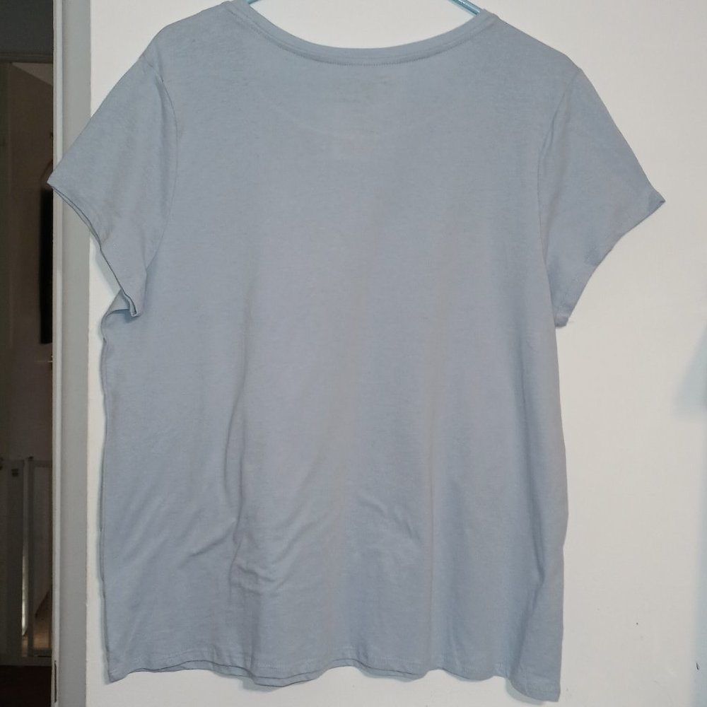 NWT ~ Officially Licensed Snoopy "Do Not Disturb" Graphic T-Shirt (Size: XL) - Picture 2 of 3